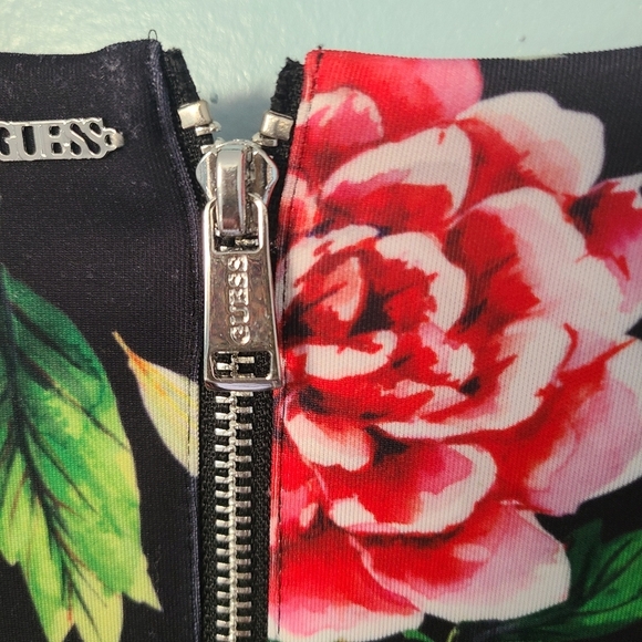 Guess Roses Boulevard Floral Feminine Elegant Bell Sleeves Black Lucy Dress - Picture 10 of 11